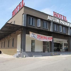 Hotel Austin Paradise - Taman Pulai Utama